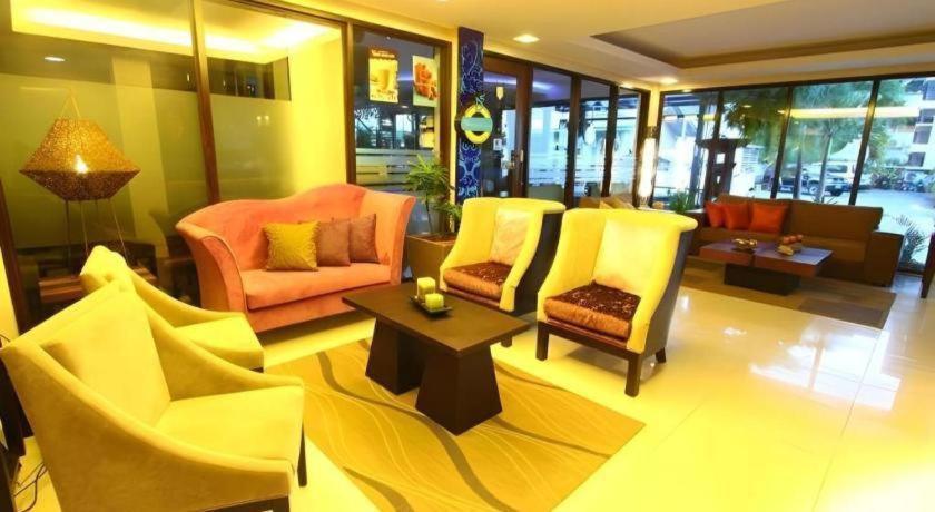 Home Crest Hotel Davao City Exterior foto
