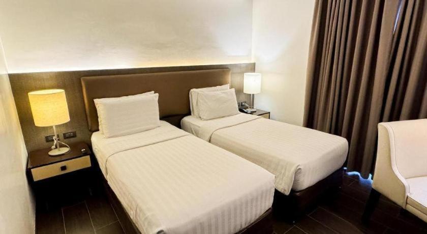 Home Crest Hotel Davao City Exterior foto